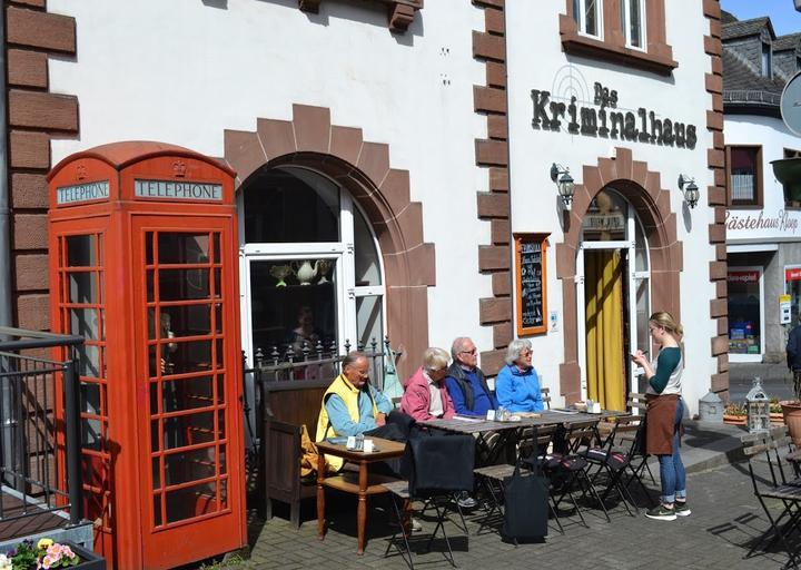 Café Sherlock